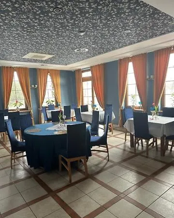 Szczypta Smaku Restauracja & מלון 2*